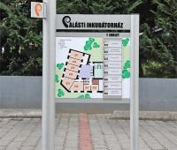 AluSign Outdoor tábla Indoor modulokkal kombinálva