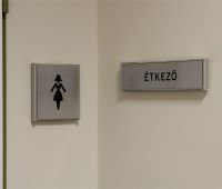 AluSign Indoor táblák fém oldalzáróval