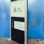 Oldalsó díszcsík, felső elem beszerelése